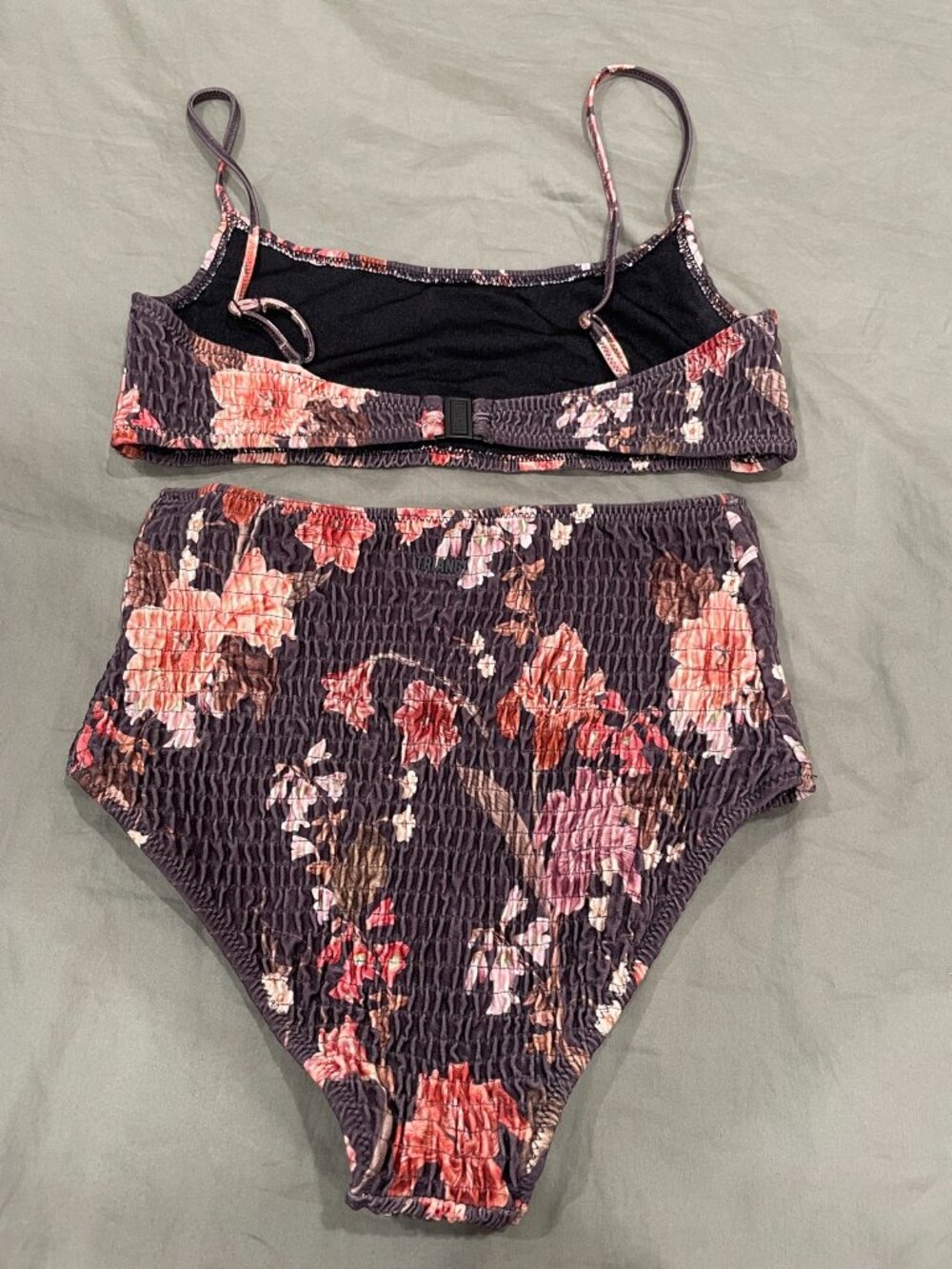 Triangl Floral Smocked Bikini Set Medium - Picture 3 of 3
